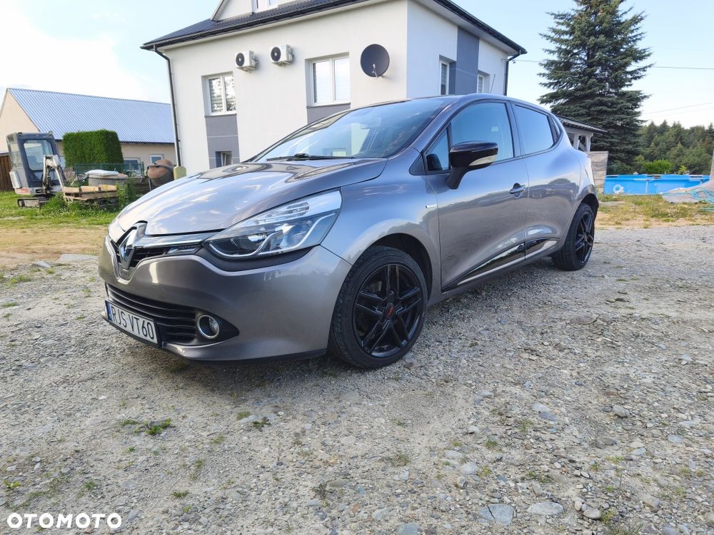 Renault Clio - 1