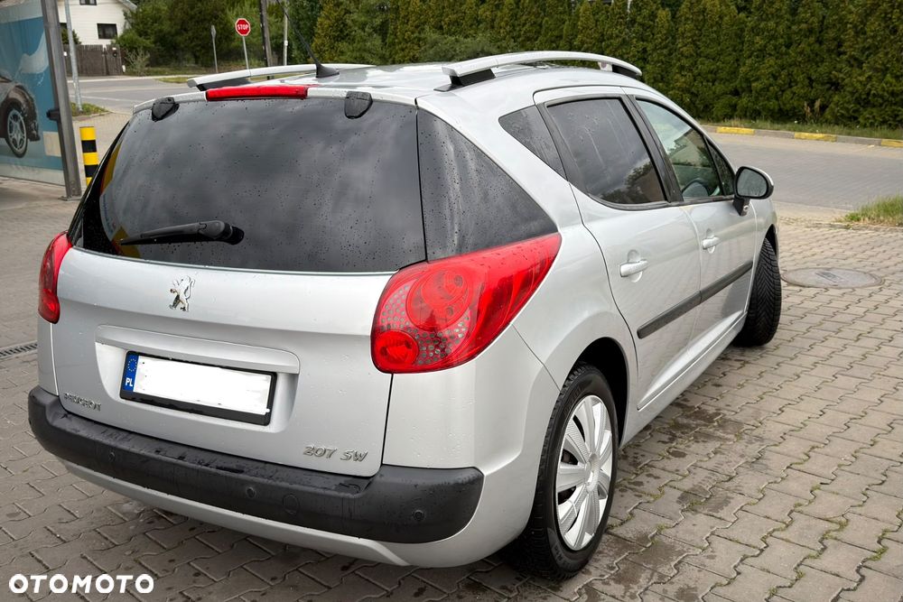 Peugeot 207 110 HDi FAP Filou - 4