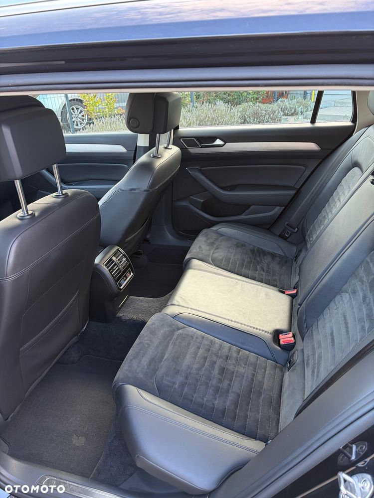 Volkswagen Passat - 6