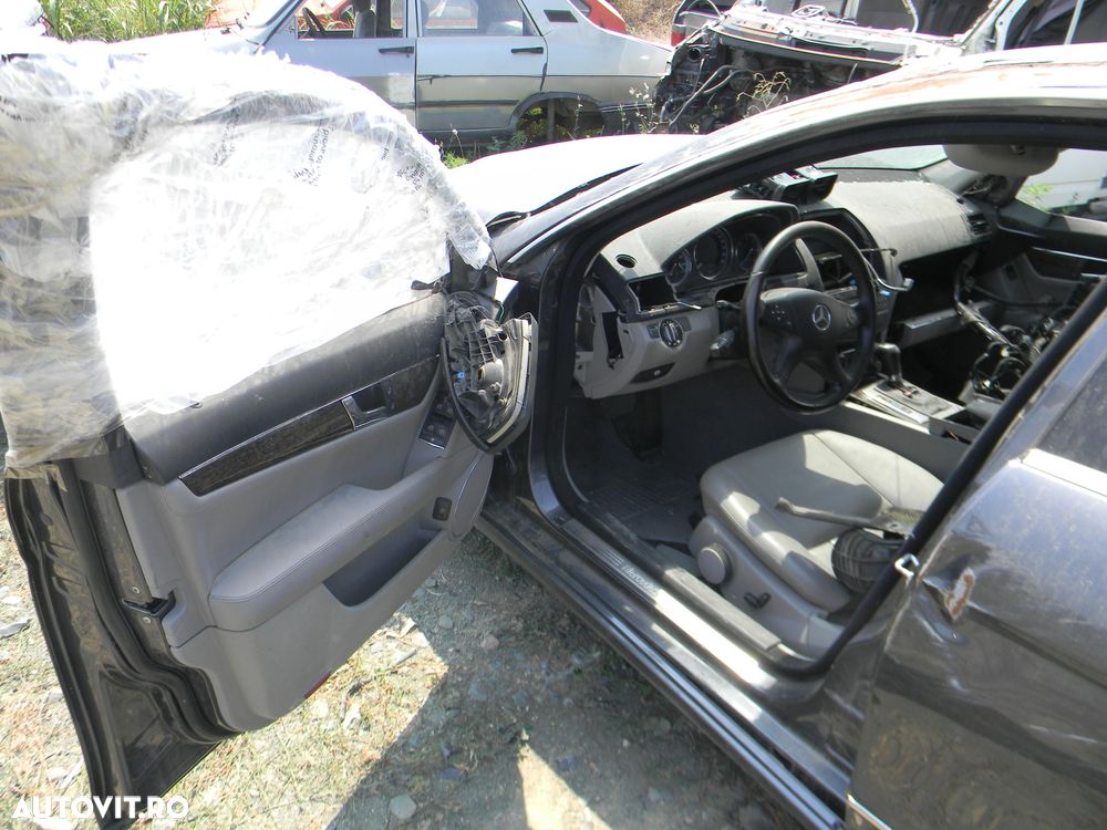 Dezmembrari  Mercedes-Benz C-CLASS (W204)  2007  > 2014 C 200 CDI (20 - 13