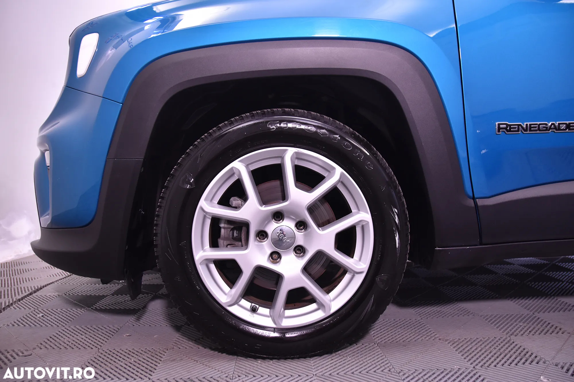 Jeep Renegade 1.3 Turbo 4x2 DDCT6 Limited - 13