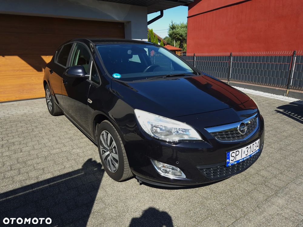 Opel Astra 1.4 Turbo Design Edition - 3