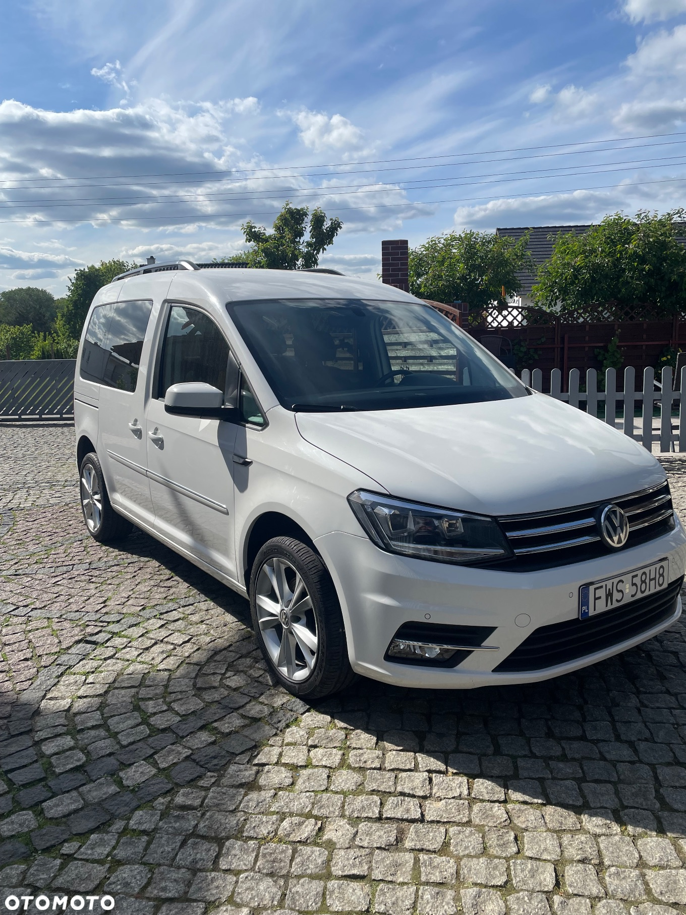 Volkswagen Caddy 2.0 TDI Highline - 3
