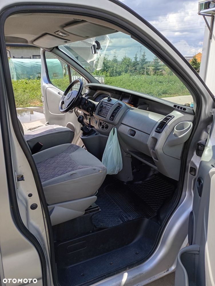 Opel Vivaro - 4