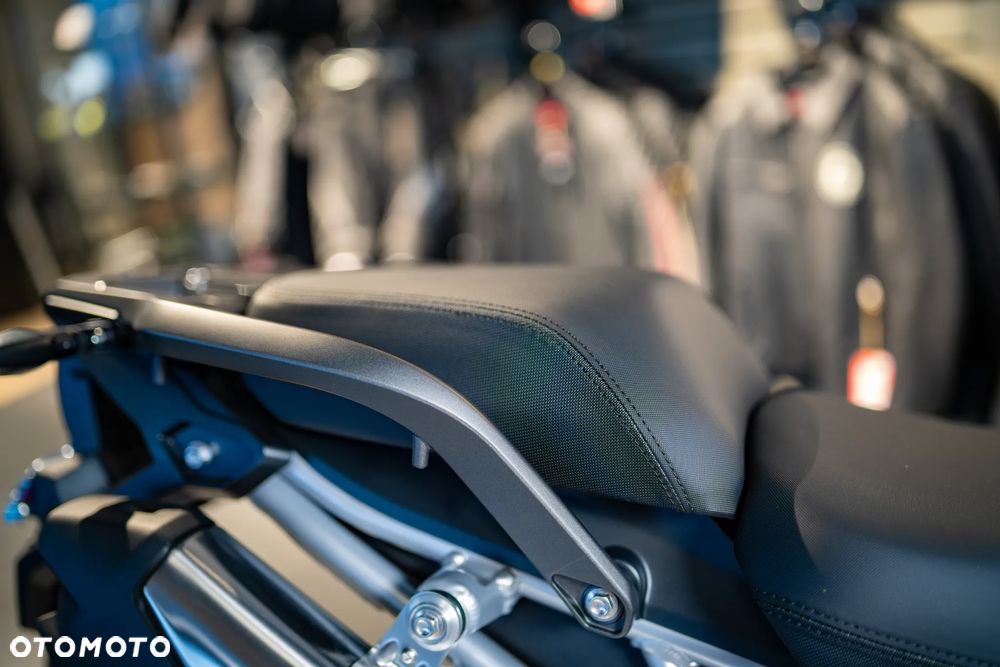Triumph Tiger - 15