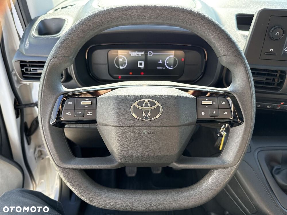 Toyota PROACE CITY - 11