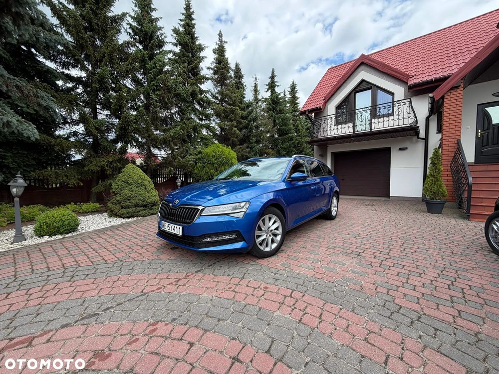 Skoda Superb 2.0 TDI SCR Style DSG - 2