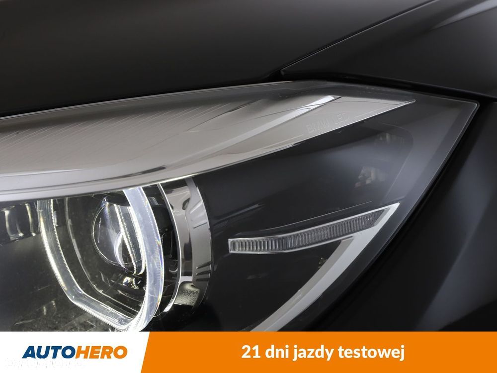 BMW Seria 3 318d Luxury Line - 39