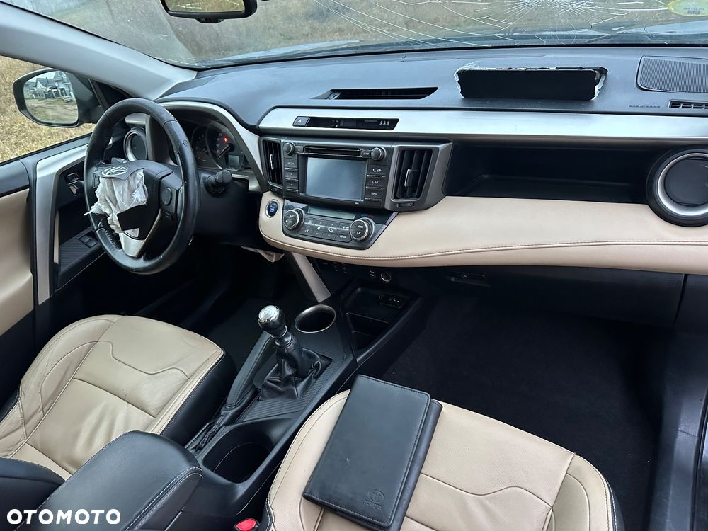 Toyota RAV4 2.2 D-4D 4x4 Edition S - 14