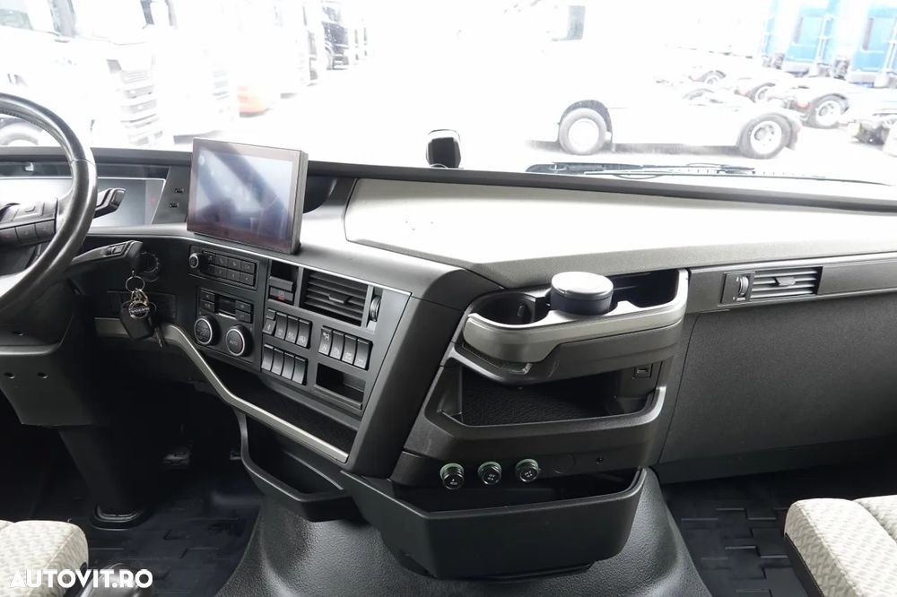 Volvo FH 500 / I-SAVE / I-PARK COOL / I-SHIFT / JANTE DIN ALIAJ - 32