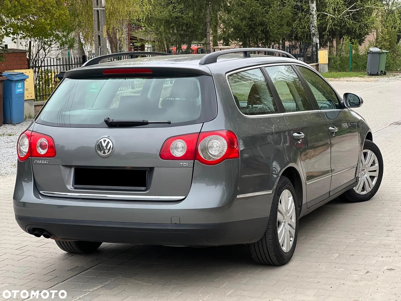 Volkswagen Passat 1.9 TDI Comfortline - 4