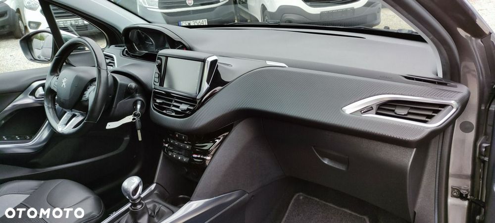 Peugeot 2008 e-HDi FAP 115 STOP & START Business-Line - 25