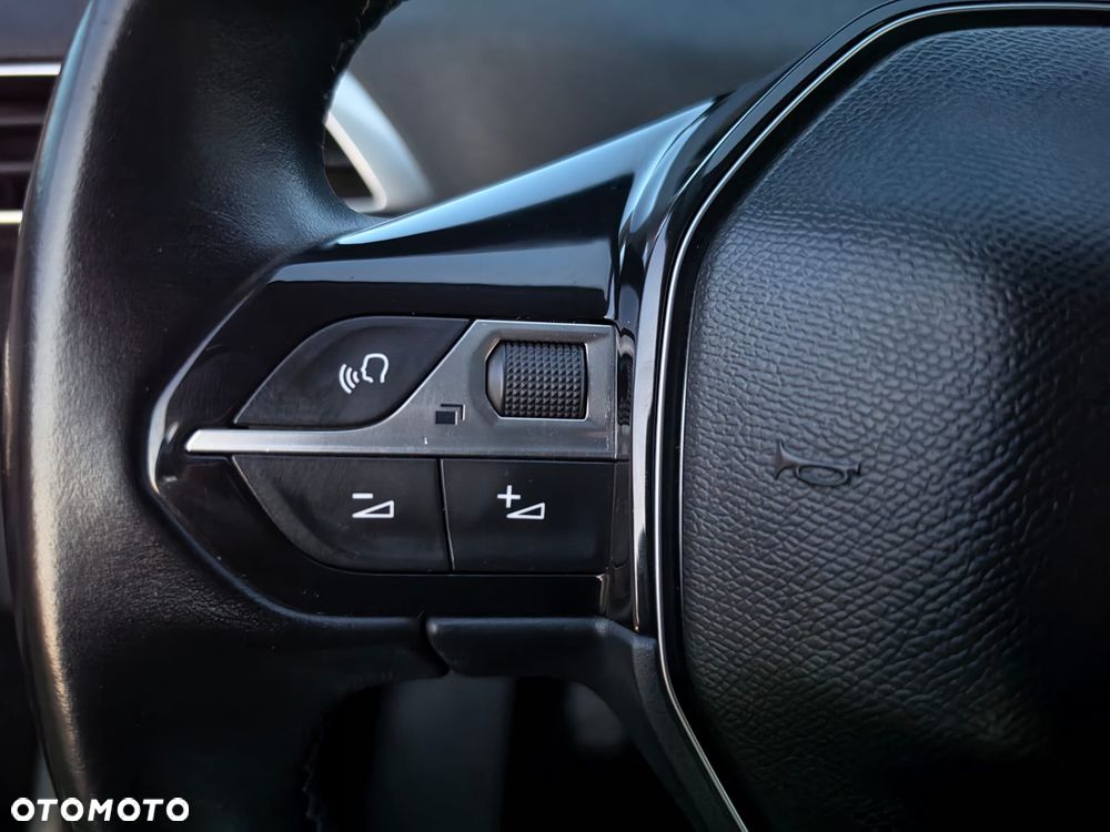 Peugeot 3008 BlueHDi 120 Stop & Start Active - 32
