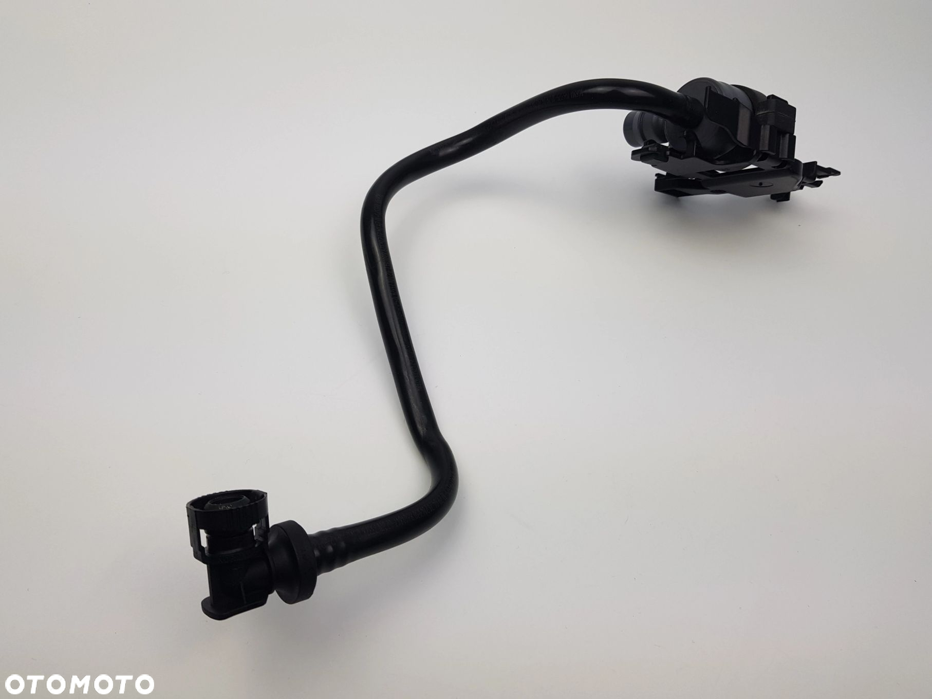 Zawór odpowietrzający zbiornika paliwa BMW X5 G05 G30 N63 4.4 V8 8601847 - 3