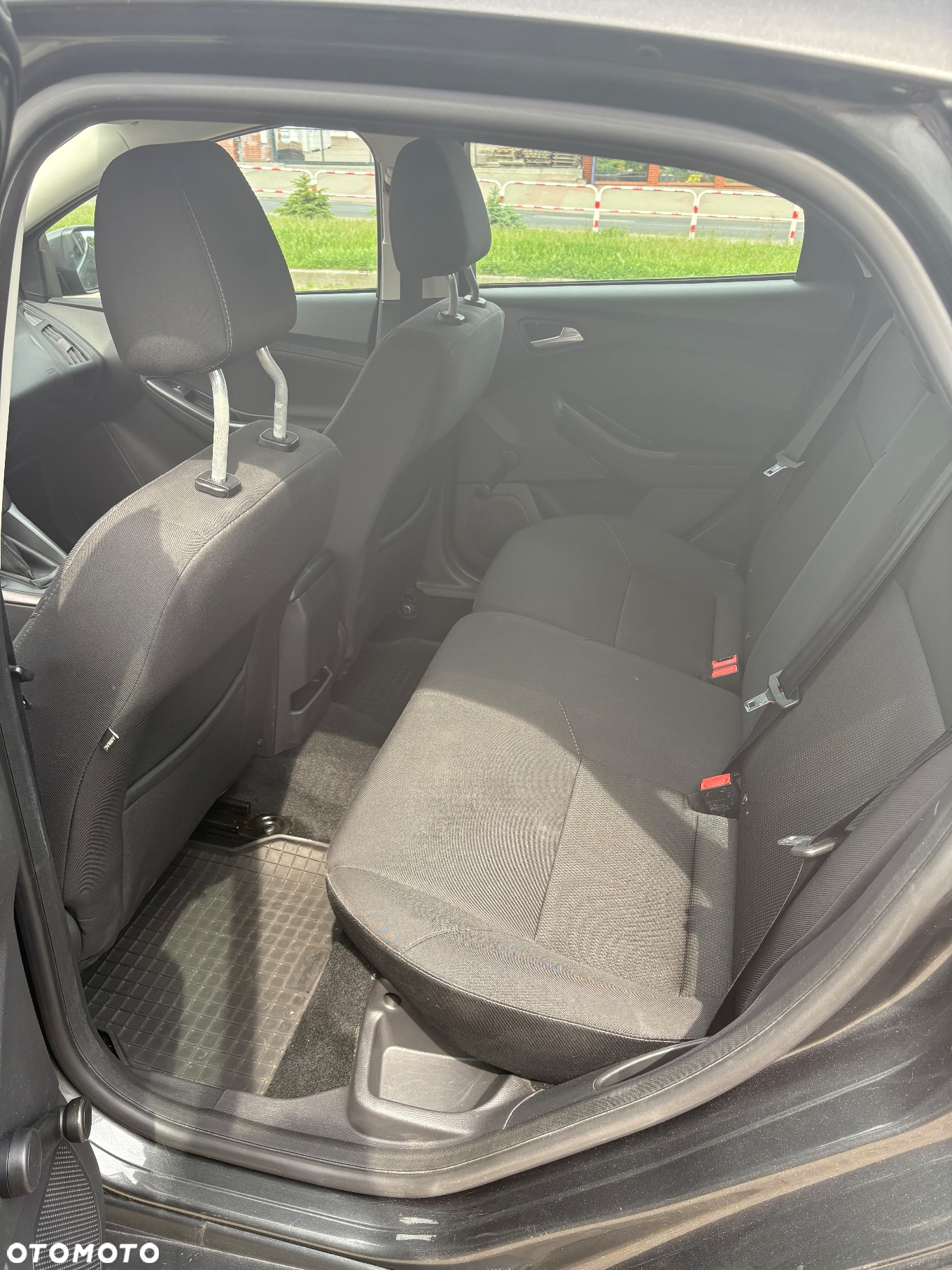 Ford Focus 1.6 Trend - 13