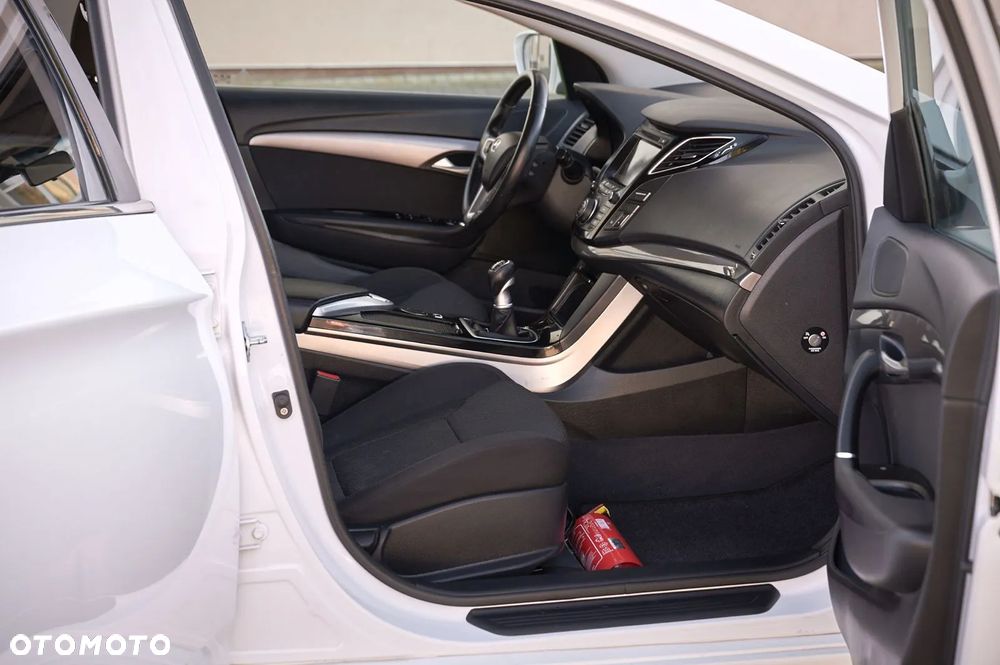 Hyundai i40 i40cw 1.7 CRDi blue Style - 23
