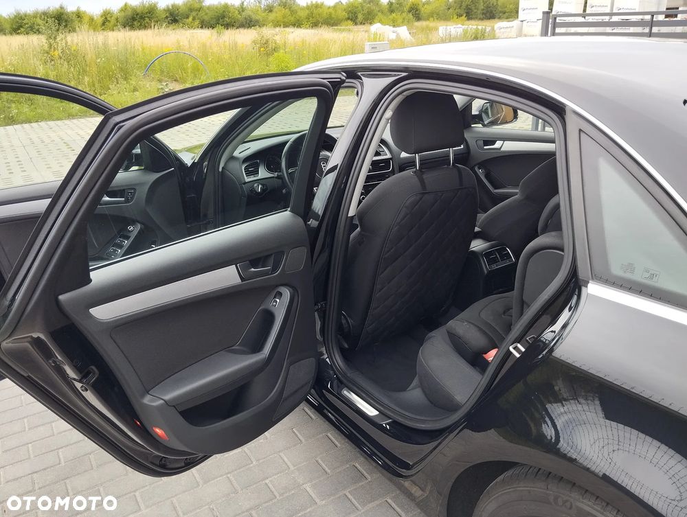 Audi A4 Limousine 2.0 TDI DPF S line Sportpaket - 11