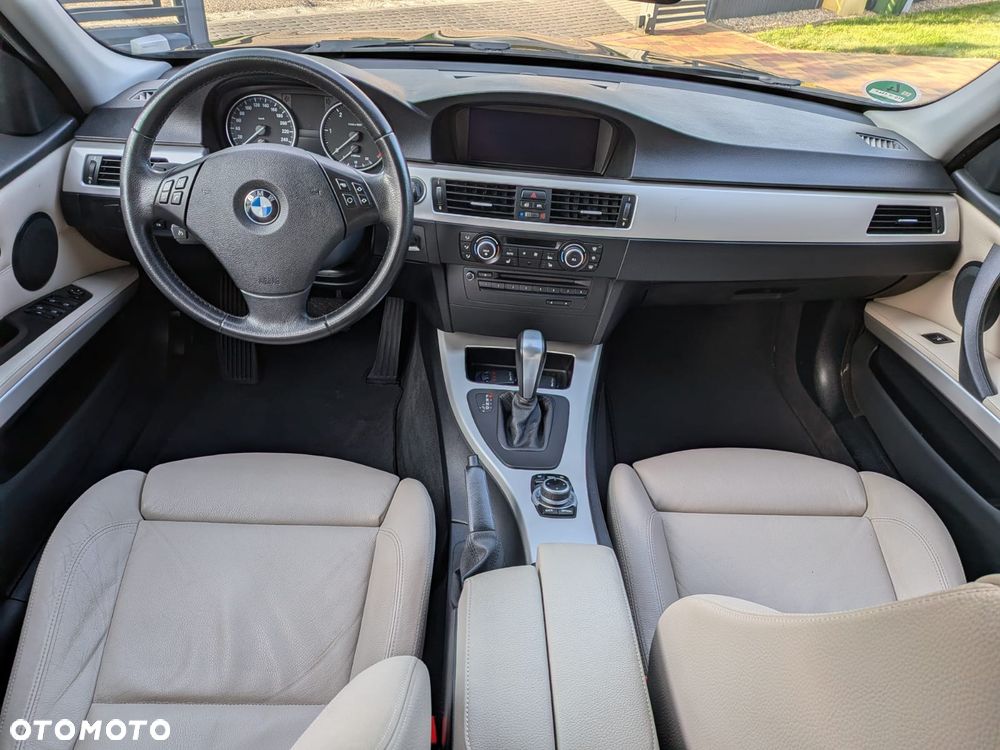 BMW Seria 3 320d DPF - 9