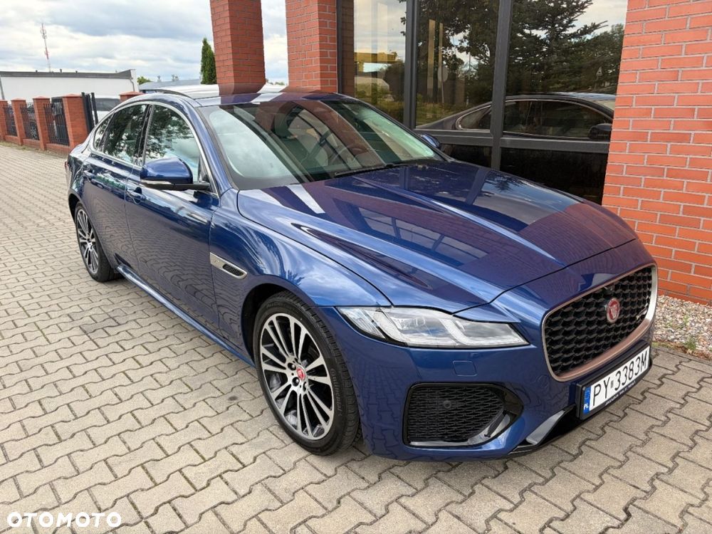 Jaguar XF 2.0 P300 AWD R-Dynamic S - 2