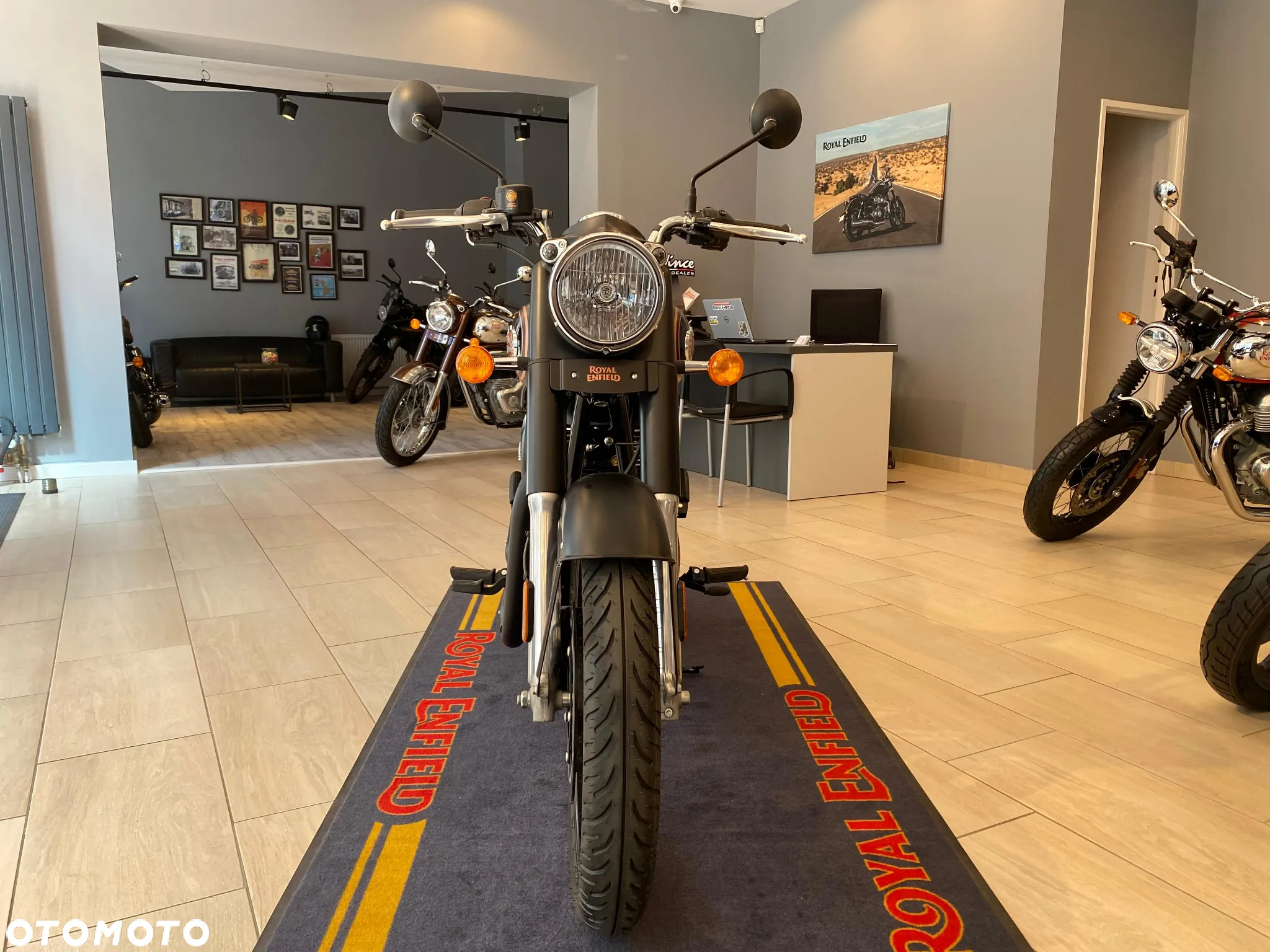 Royal Enfield Bullet 350 - 8