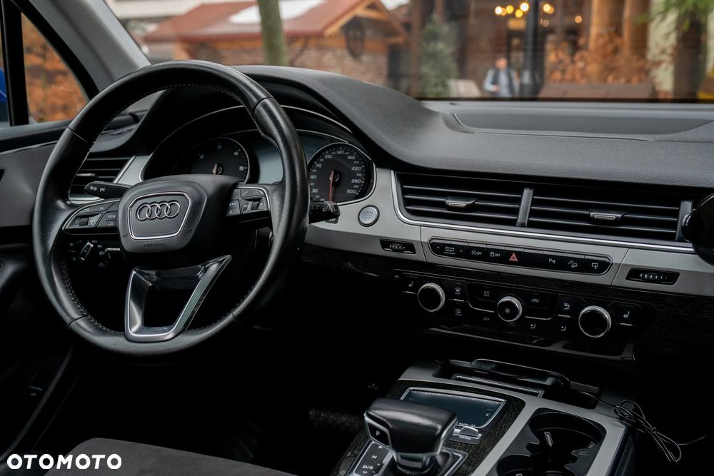 Audi Q7 - 16