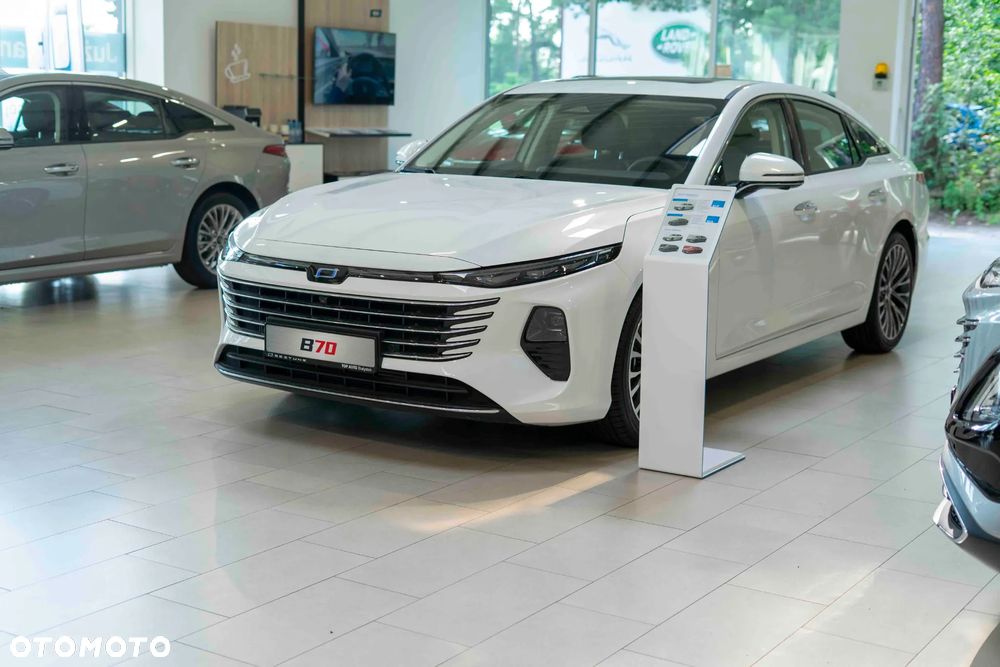 Bestune B70 2.0T Elegance - 3