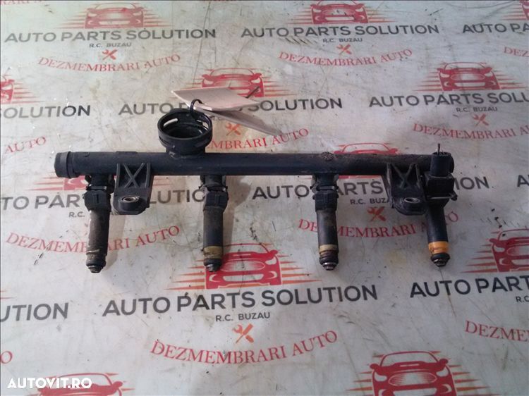 rampa injectoare renault clio 2 1.4b an fabr. 2002 - 1