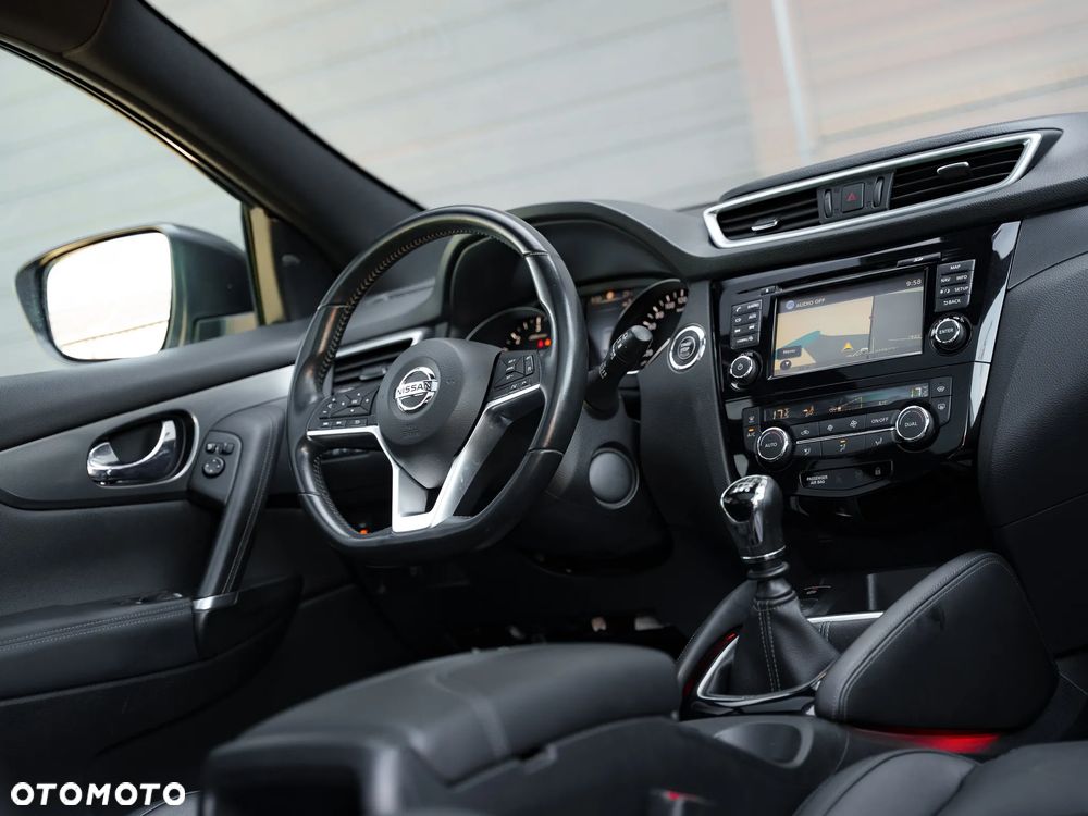 Nissan Qashqai 1.6 DCi Tekna+ - 19