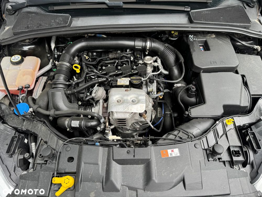 Ford Focus 1.0 EcoBoost Titanium - 34