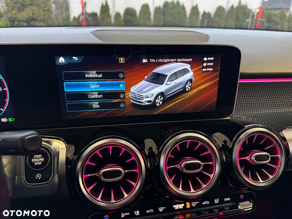 Mercedes-Benz GLB 200 d 8G-DCT Progressive Advanced - 32