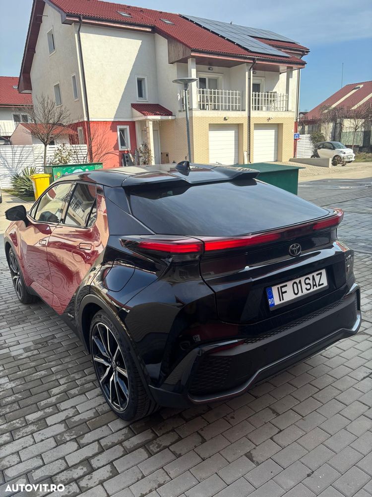 Toyota C-HR 2.0 Hybrid AWD GR SPORT Premiere - 3