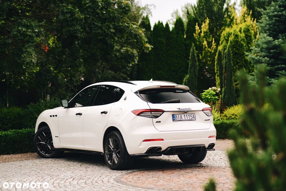 Maserati Levante S - 31