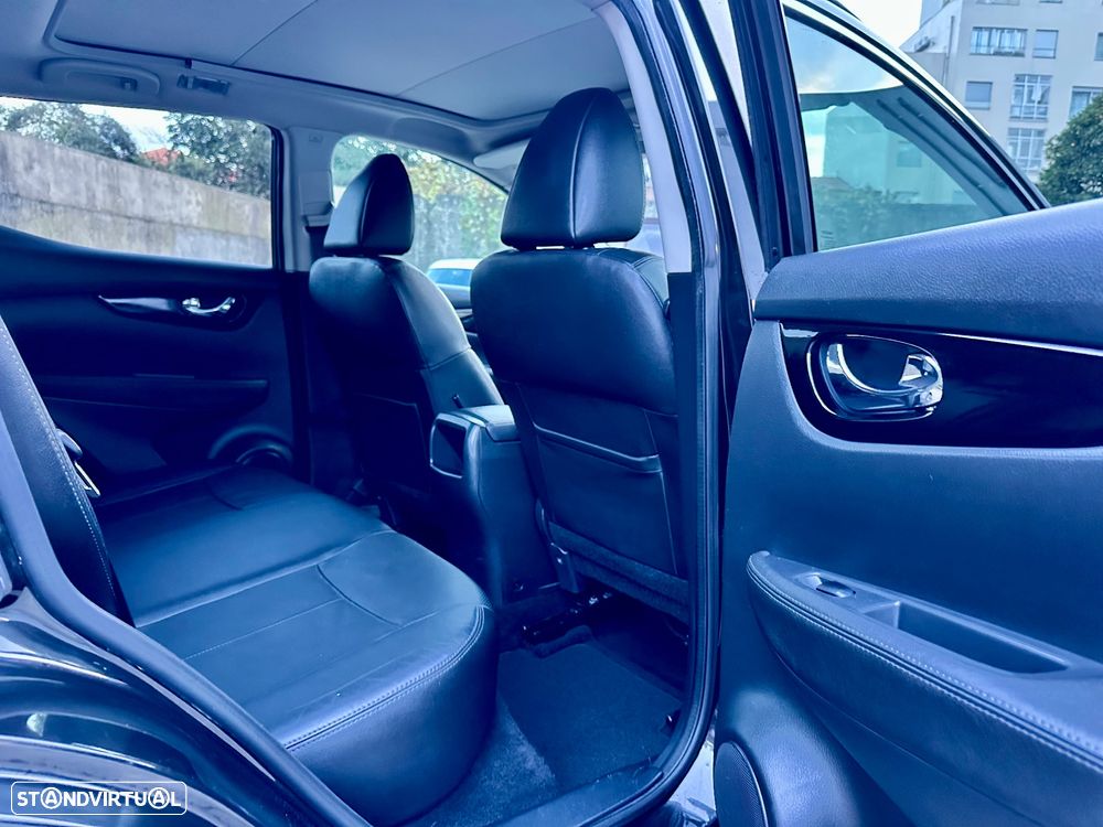 Nissan Qashqai 1.5 dCi Tekna Premium 18 129g - 26
