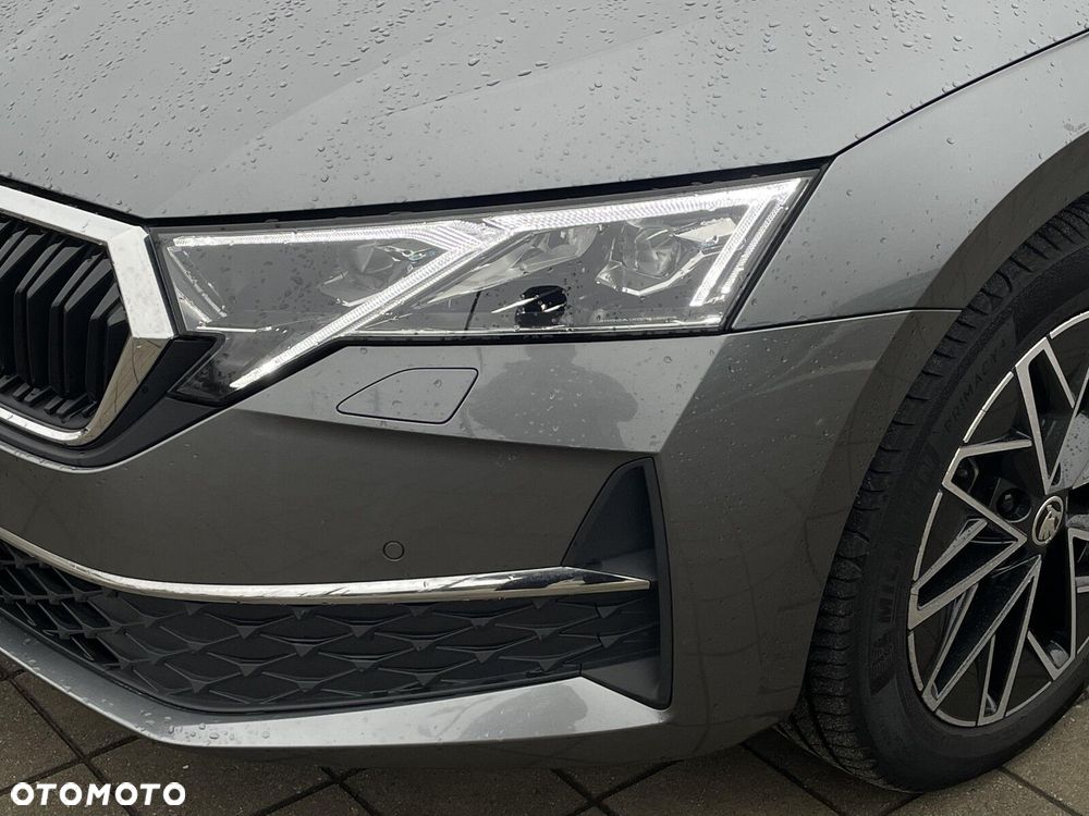 Skoda Octavia 2.0 TDI Selection DSG - 11