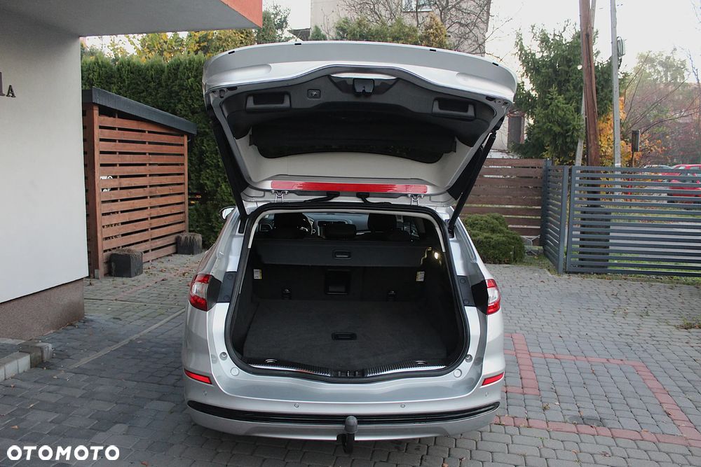 Ford Mondeo 2.0 TDCi Start-Stopp Titanium - 25