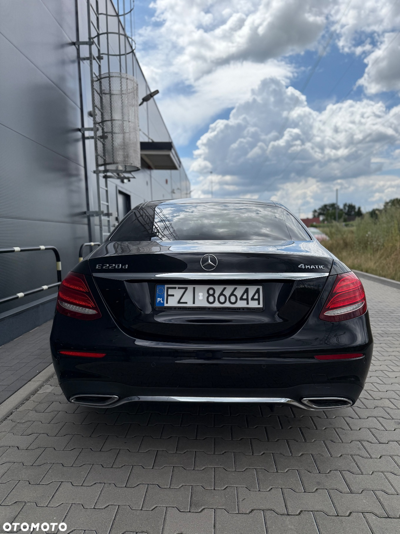 Mercedes-Benz Klasa E 220 d 4-Matic 9G-TRONIC - 5