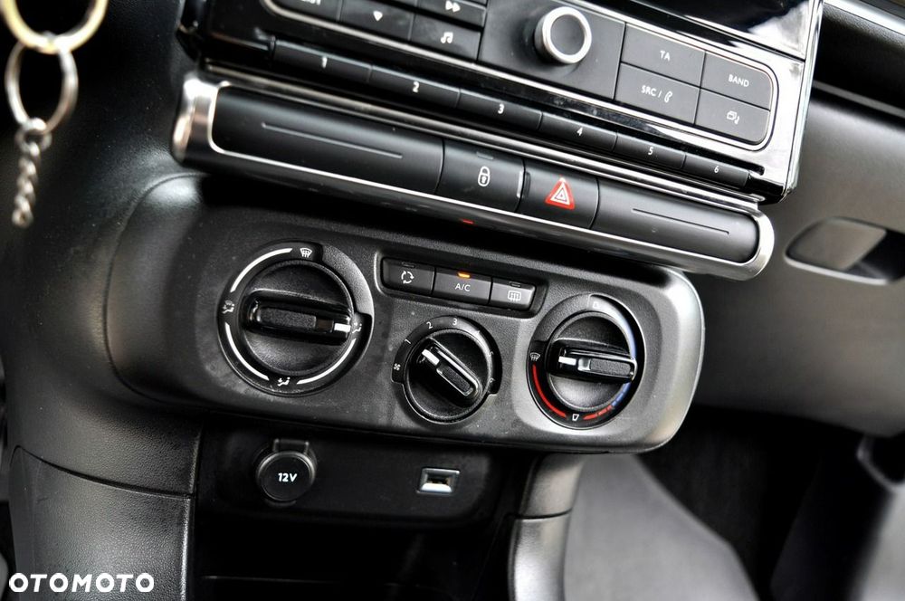 Citroën C3 1.2 PureTech Plus - 22