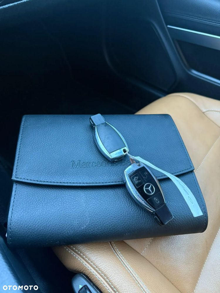 Mercedes-Benz Klasa E 250 Cabrio 7G-TRONIC Sport Edition - 16