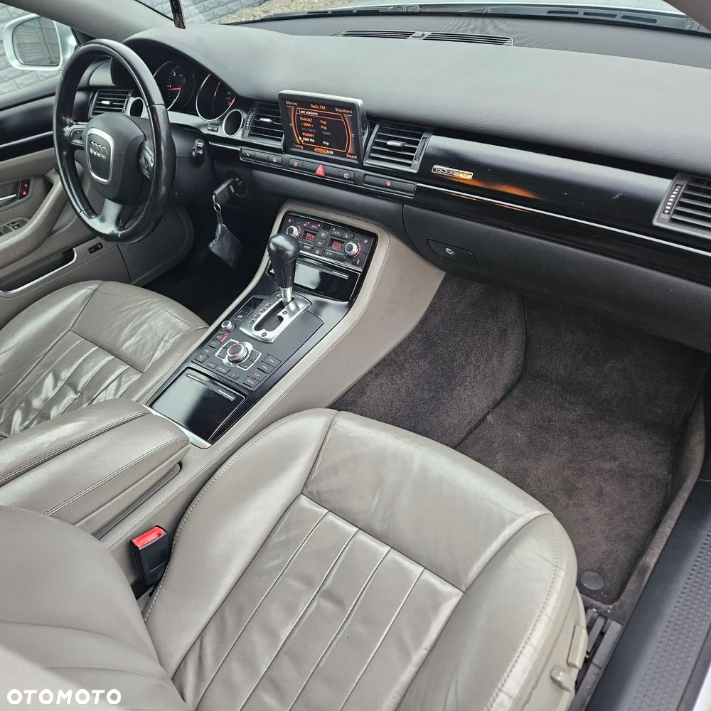 Audi A8 3.0 TDI Quattro - 25