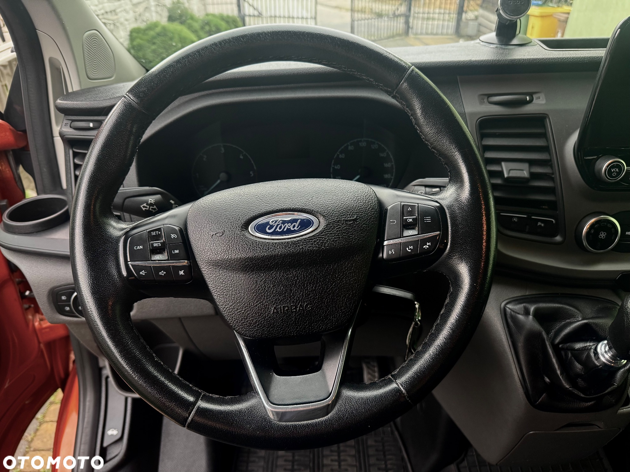 Ford Transit Custom - 11