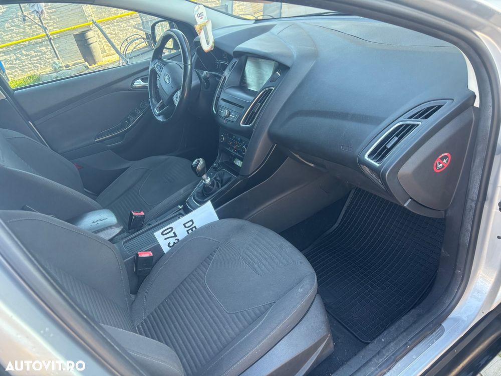 Ford Focus 1.5 TDCi DPF Start-Stopp-System Titanium - 21