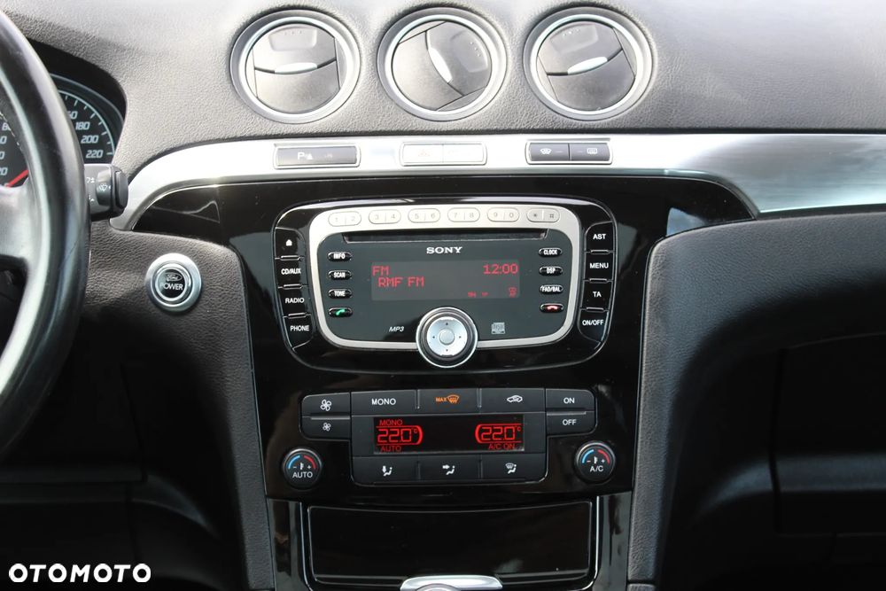 Ford S-Max 2.0 TDCi DPF Titanium - 20