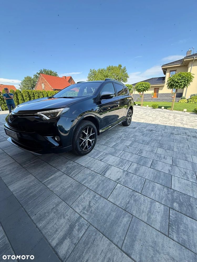 Toyota RAV4 Hybrid Selection 4x4 - 5