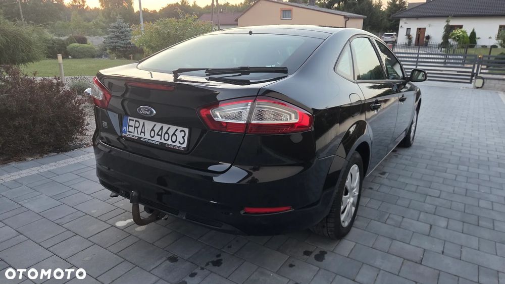 Ford Mondeo 2.0 Trend X - 9