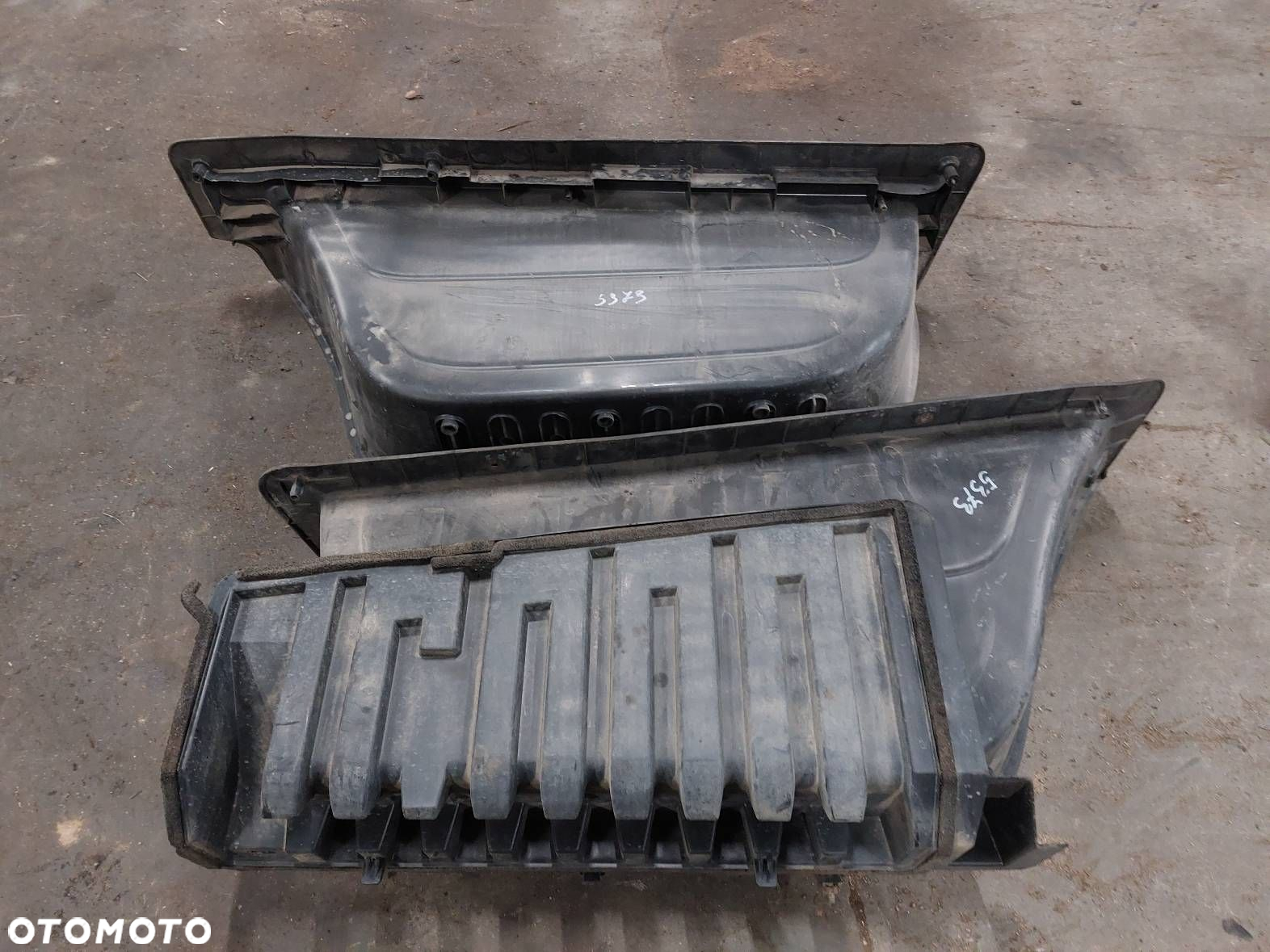 SCHODEK STOPIEŃ LEWY + PRAWY RENAULT MASTER III 769510005R 769520009R - 3