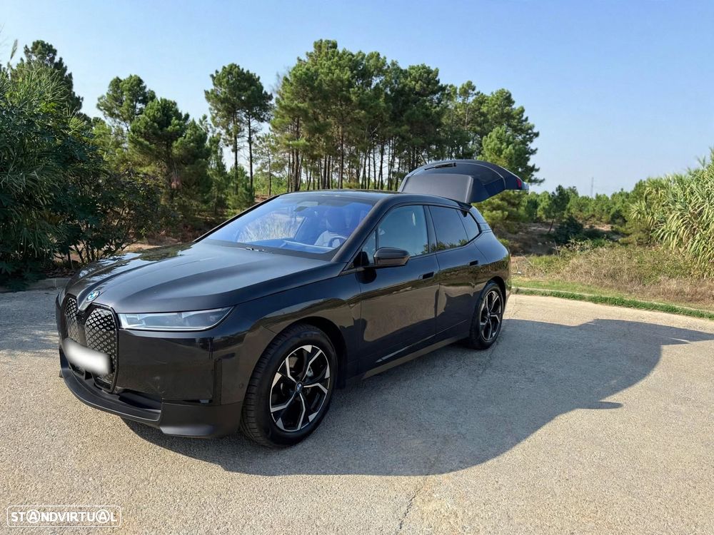 BMW iX xDrive 40 Pack Desportivo — photo 3