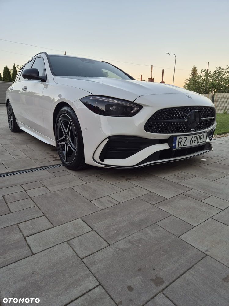 Mercedes-Benz Klasa C 220 d mHEV AMG - 2