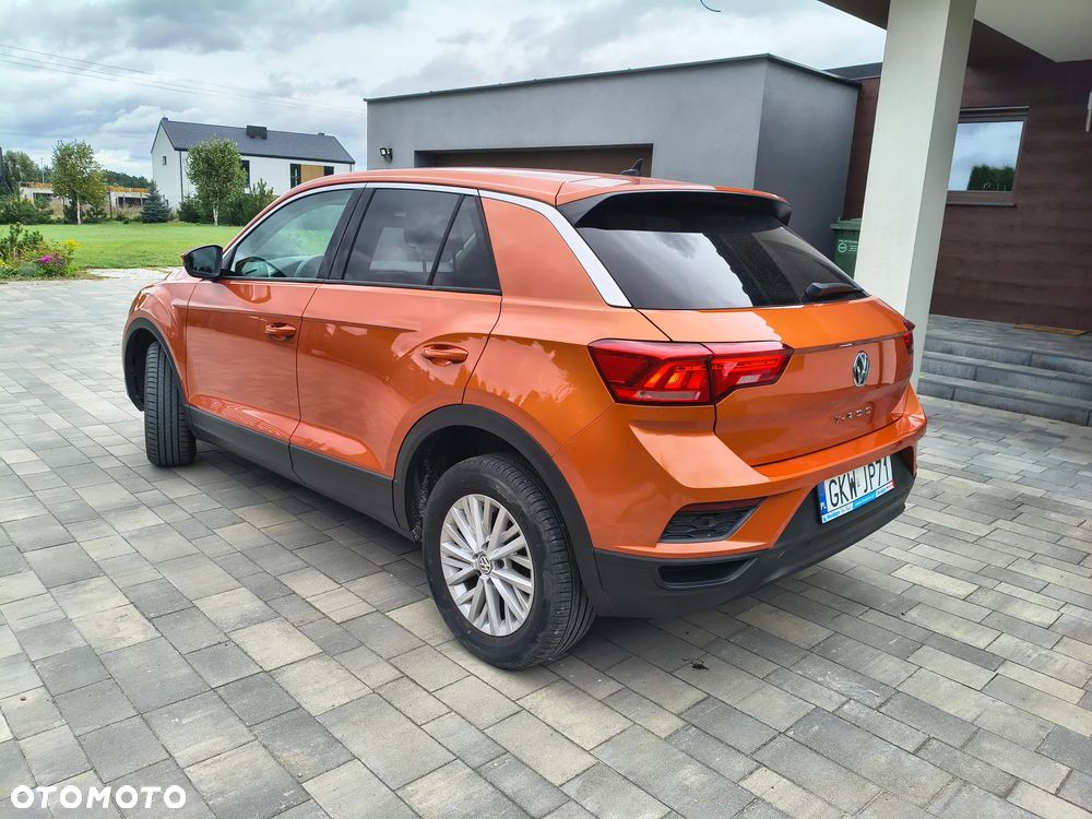 Volkswagen T-Roc - 3