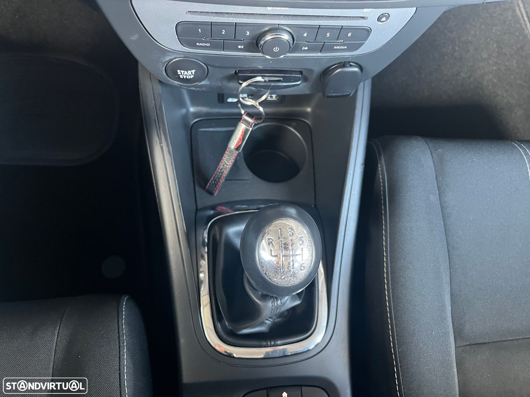 Renault Mégane Sport Tourer 1.5 dCi Comfort SS - 24
