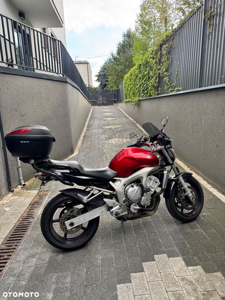 Yamaha FZ6 - 1